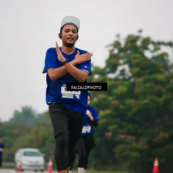 Runner Photo 7429328