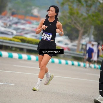 Runner Photo 7429351