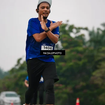 Runner Photo 7429352