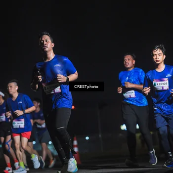 Runner Photo 7429370