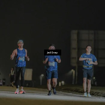 Runner Photo 7429389
