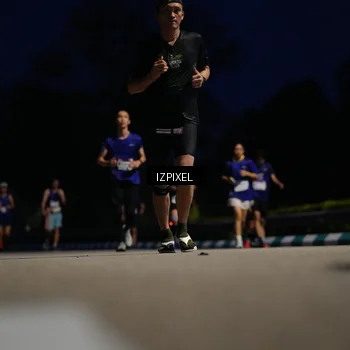 Runner Photo 7429395