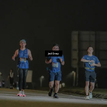Runner Photo 7429402