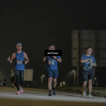 Runner Photo 7429410
