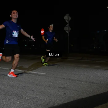 Runner Photo 7429415