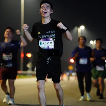Runner Photo 7429421