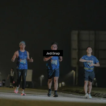 Runner Photo 7429431