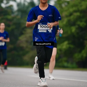 Runner Photo 7429450
