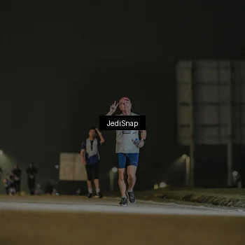 Runner Photo 7429467