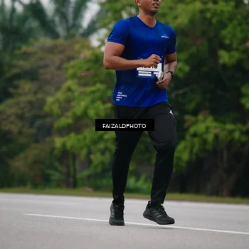 Runner Photo 7429469