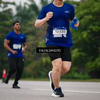 Runner Photo 7429477