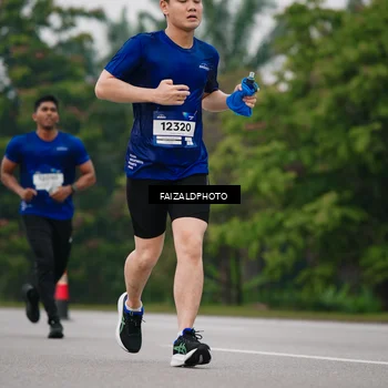 Runner Photo 7429494