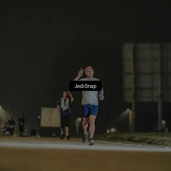 Runner Photo 7429499