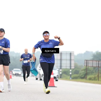 Runner Photo 7429511