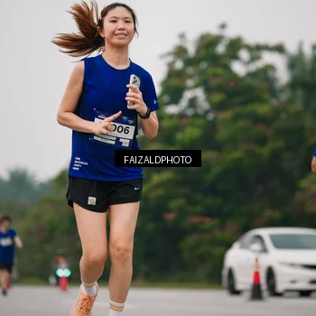 Runner Photo 7429542