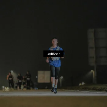Runner Photo 7429580