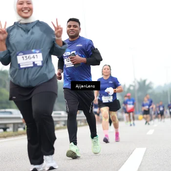 Runner Photo 7429584