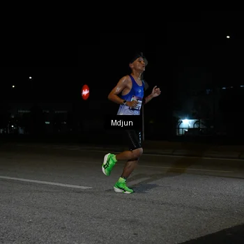 Runner Photo 7429616