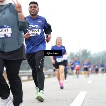 Runner Photo 7429640
