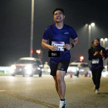 Runner Photo 7429641
