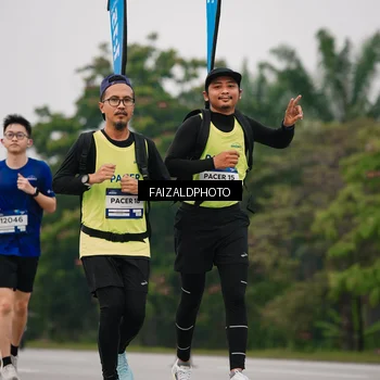 Runner Photo 7429654