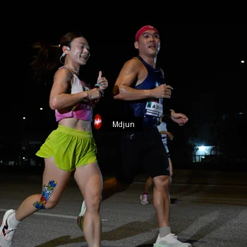 Runner Photo 7429682