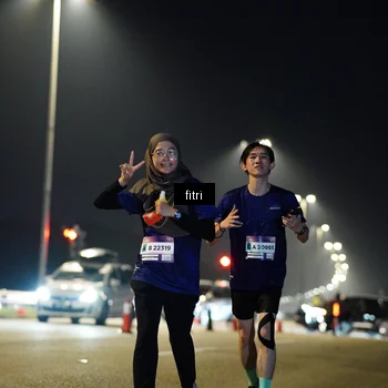 Runner Photo 7429690