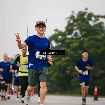Runner Photo 7429709