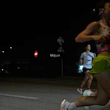 Runner Photo 7429712
