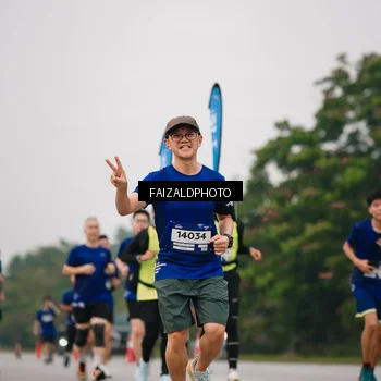 Runner Photo 7429724