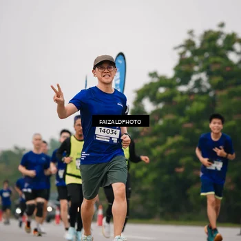 Runner Photo 7429728