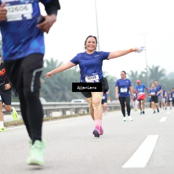 Runner Photo 7429739
