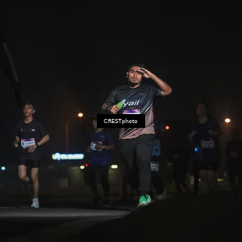 Runner Photo 7429749