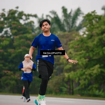 Runner Photo 7429755