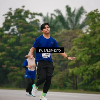 Runner Photo 7429759