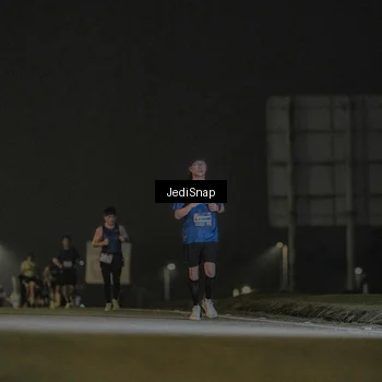 Runner Photo 7429771