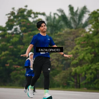Runner Photo 7429774