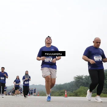 Runner Photo 7429787