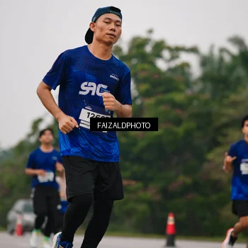 Runner Photo 7429791