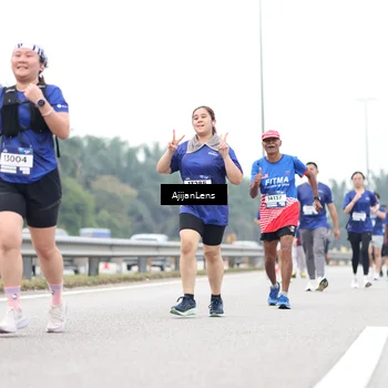 Runner Photo 7429794