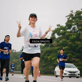 Runner Photo 7429813