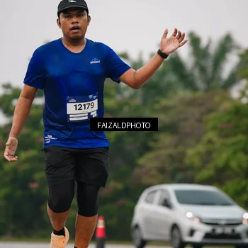 Runner Photo 7429819