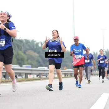 Runner Photo 7429823