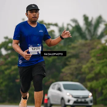 Runner Photo 7429825