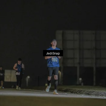 Runner Photo 7429834