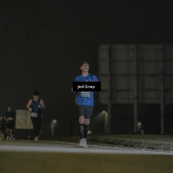 Runner Photo 7429837