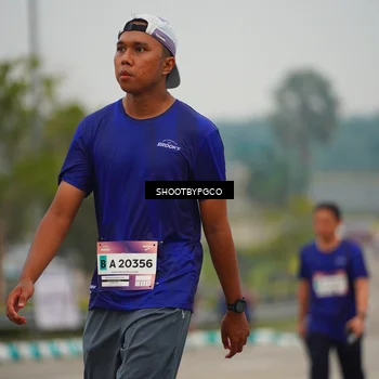 Runner Photo 7429841