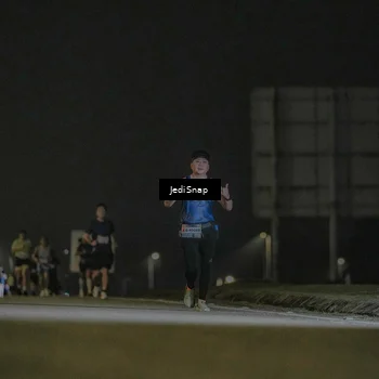 Runner Photo 7429874
