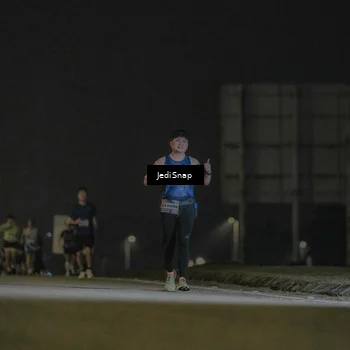 Runner Photo 7429905