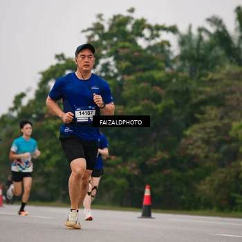 Runner Photo 7429929